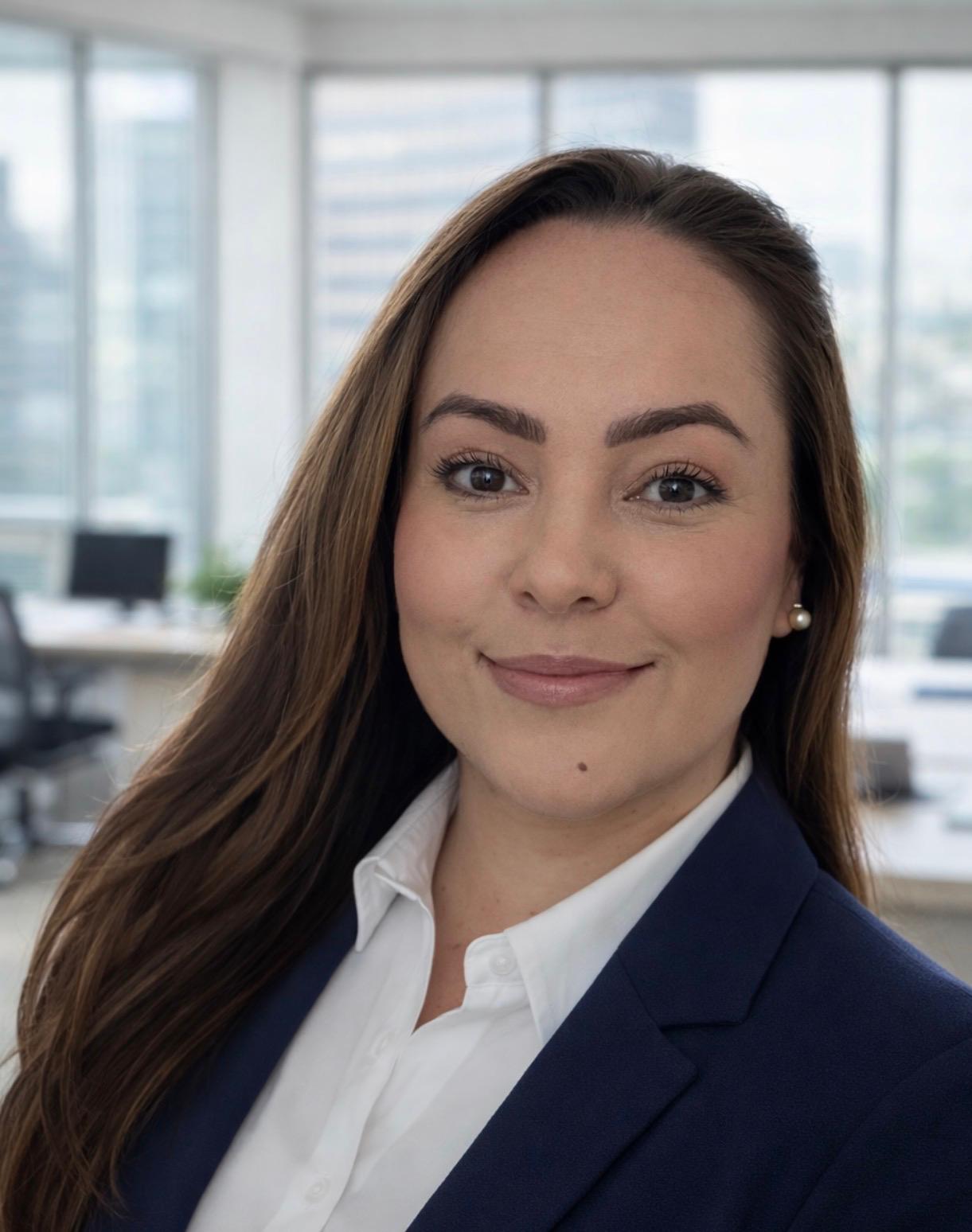 Diana - Procesadora & Prestamista Licenciada